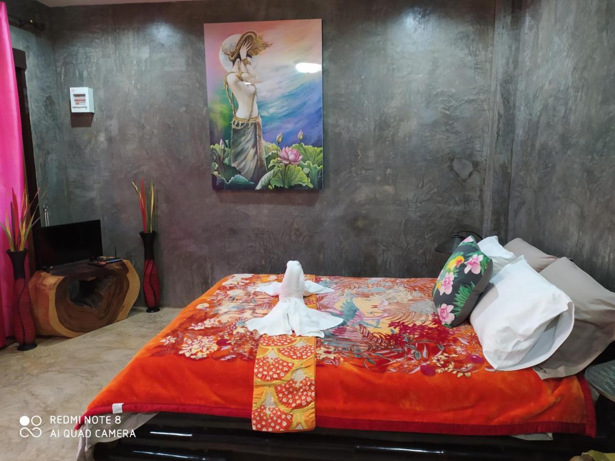 Angels Chambres D'Hotes Rong Sak Екстериор снимка