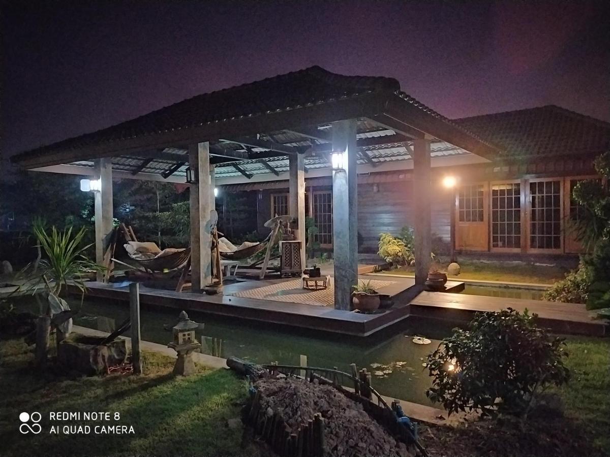 Angels Chambres D'Hotes Rong Sak Екстериор снимка