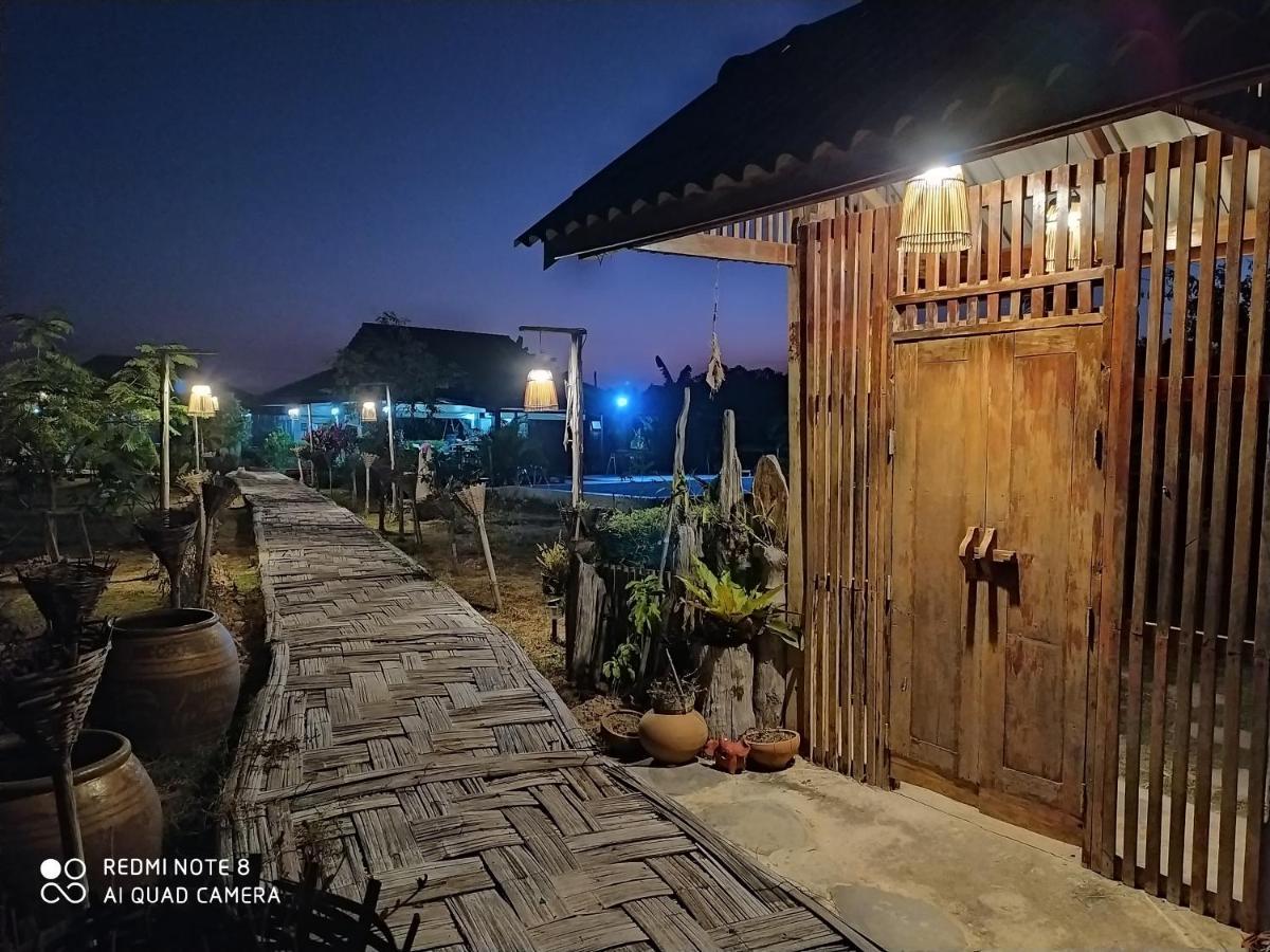 Angels Chambres D'Hotes Rong Sak Екстериор снимка