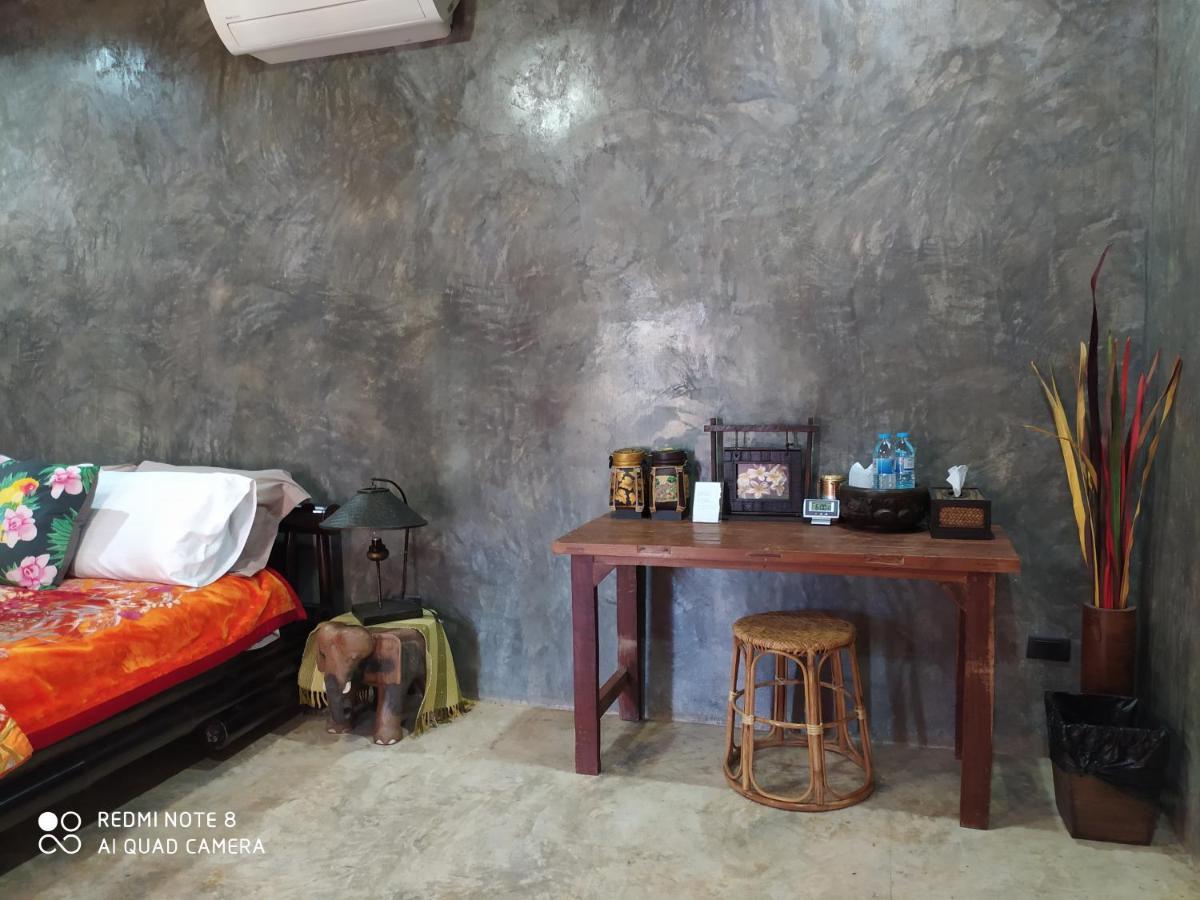 Angels Chambres D'Hotes Rong Sak Екстериор снимка