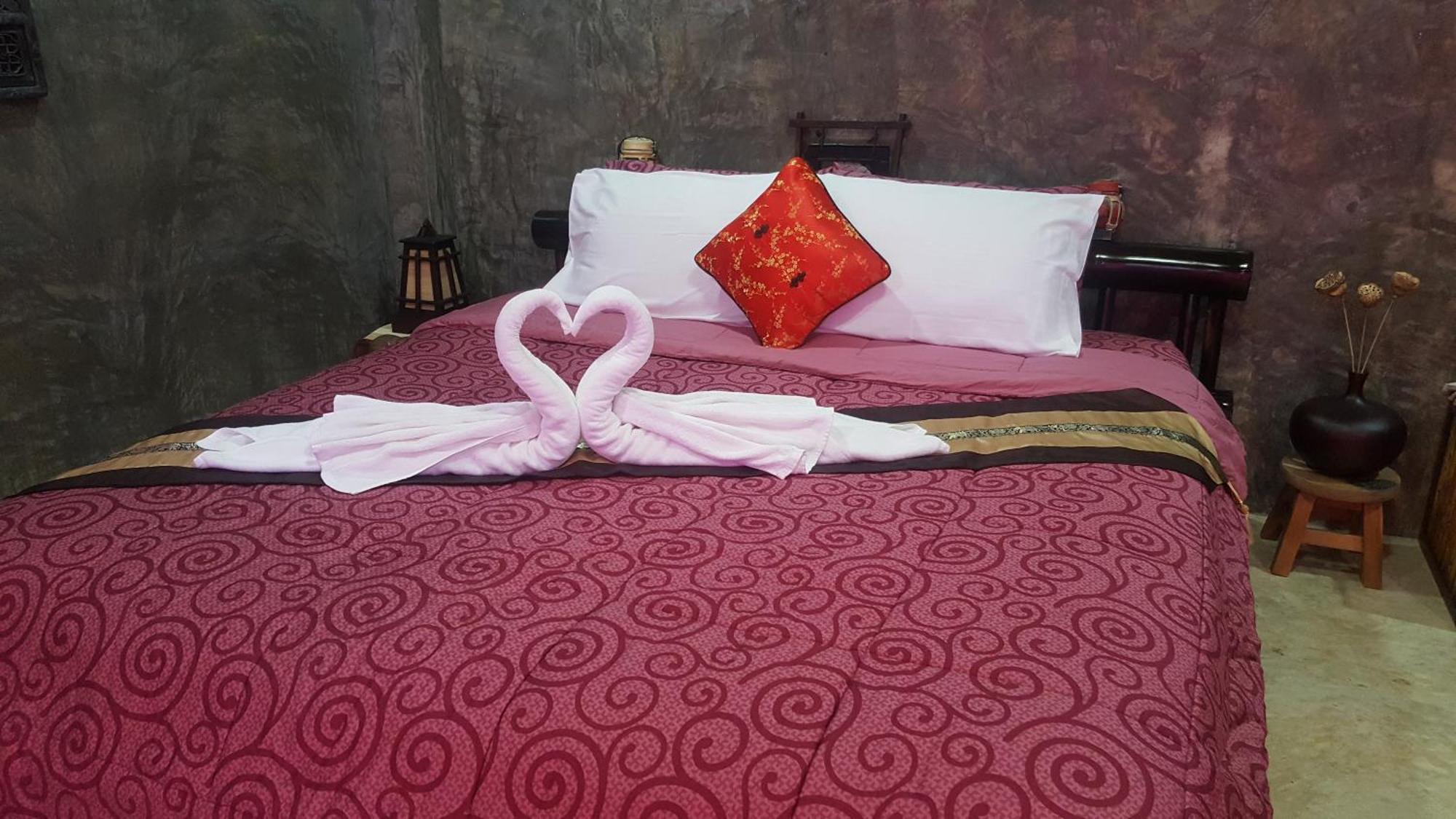 Angels Chambres D'Hotes Rong Sak Екстериор снимка